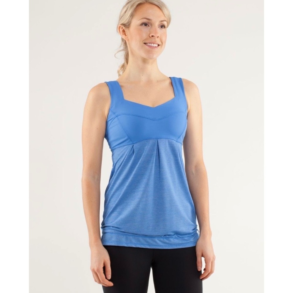 Lululemon Tame Me‎ Tank Top Women's 8 Run Built-In Shelf Bra Yoga Activewear